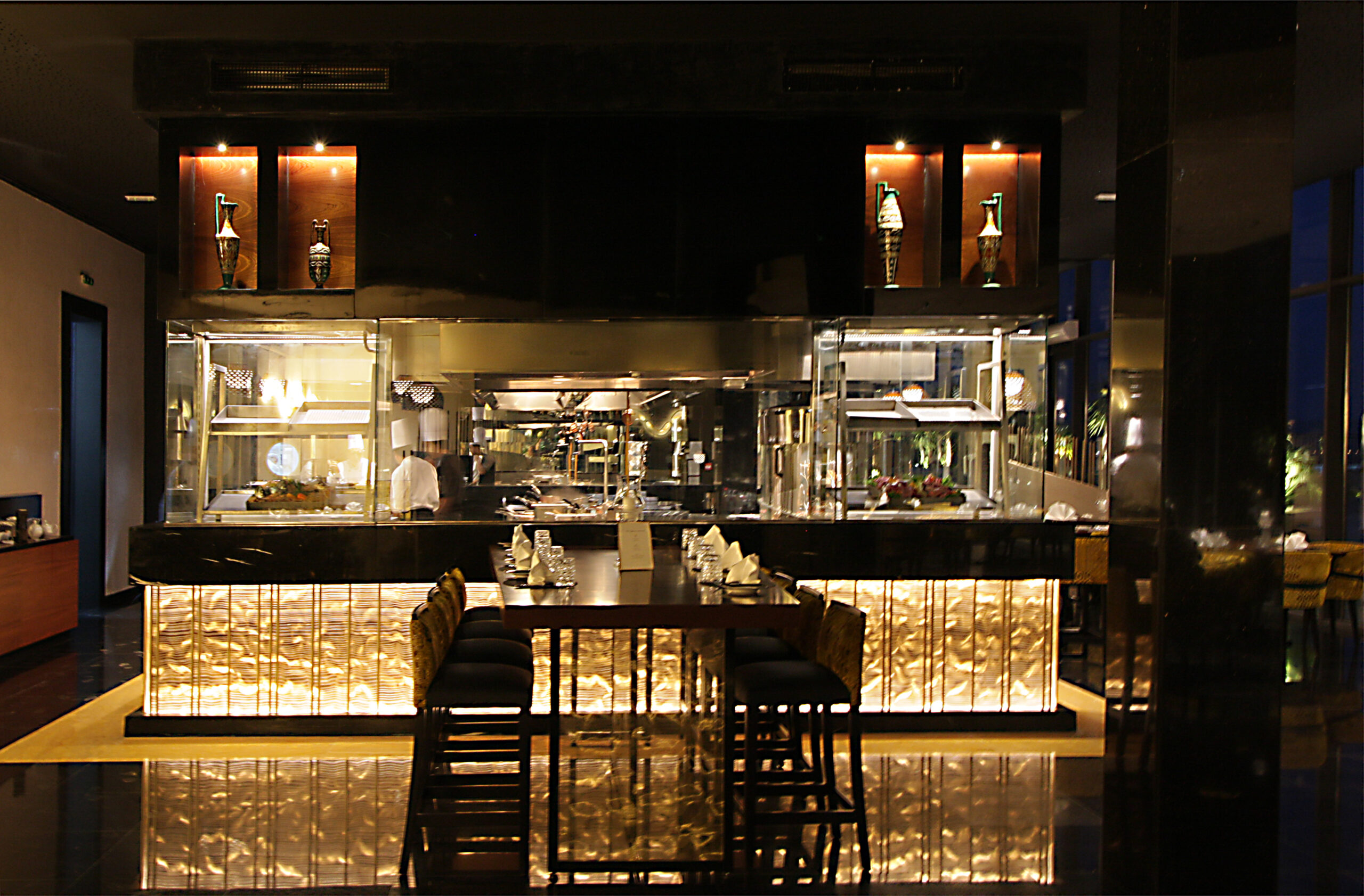 MIRAGE_GATE_GOLD_Resturant_Kitchen_02